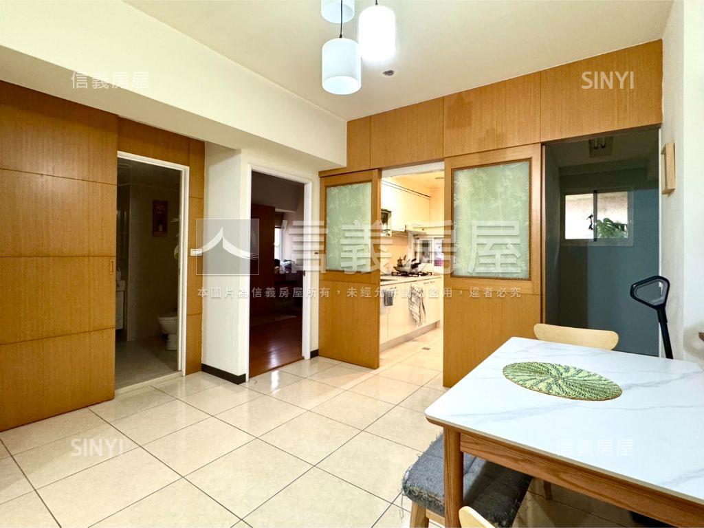 惠文３房雙面採光樹梢戶房屋室內格局與周邊環境