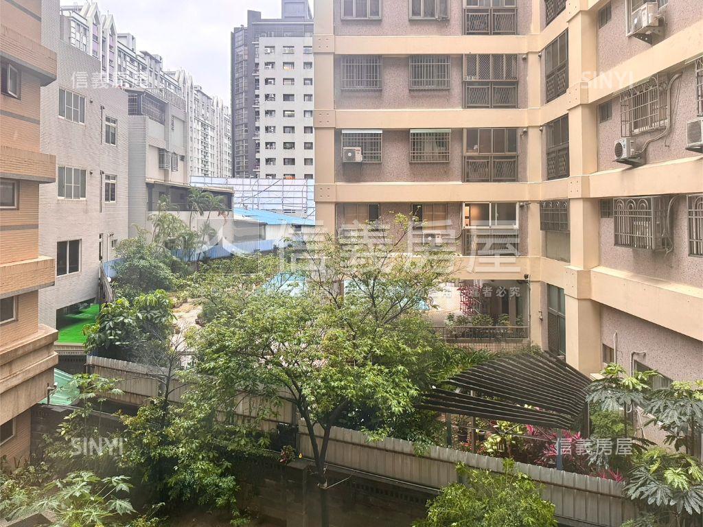 惠文３房雙面採光樹梢戶房屋室內格局與周邊環境