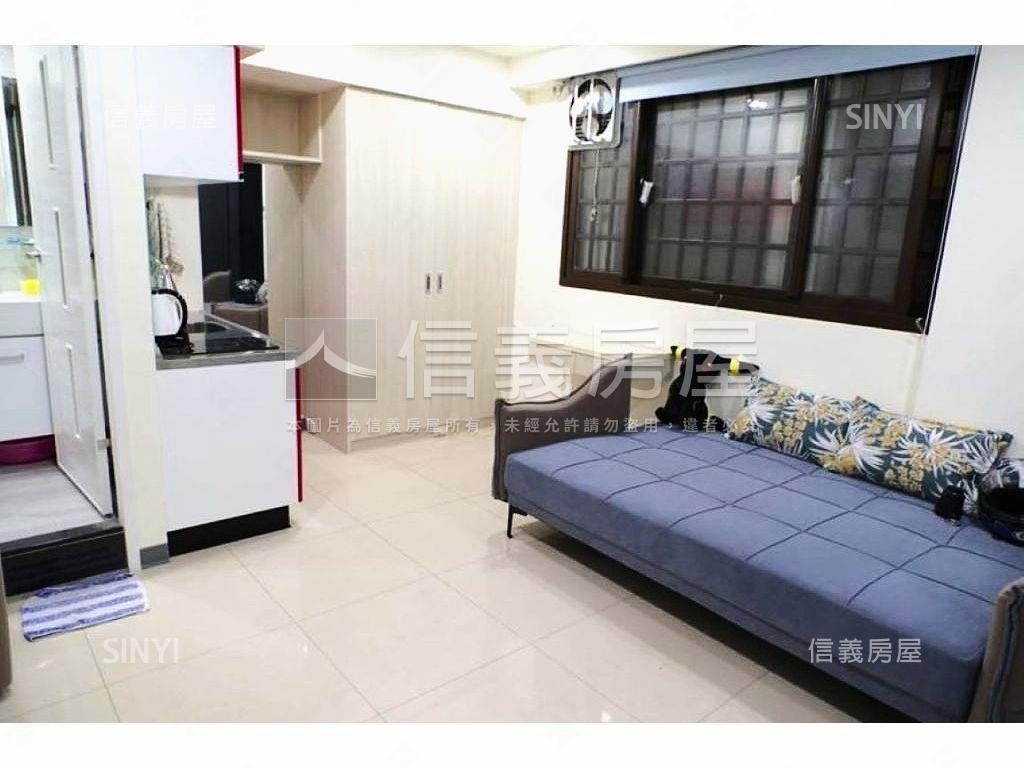 運動時代精美一樓車位房屋室內格局與周邊環境