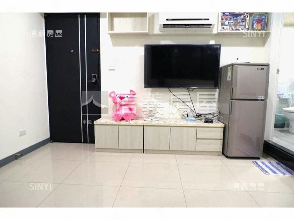 運動時代精美一樓車位房屋室內格局與周邊環境