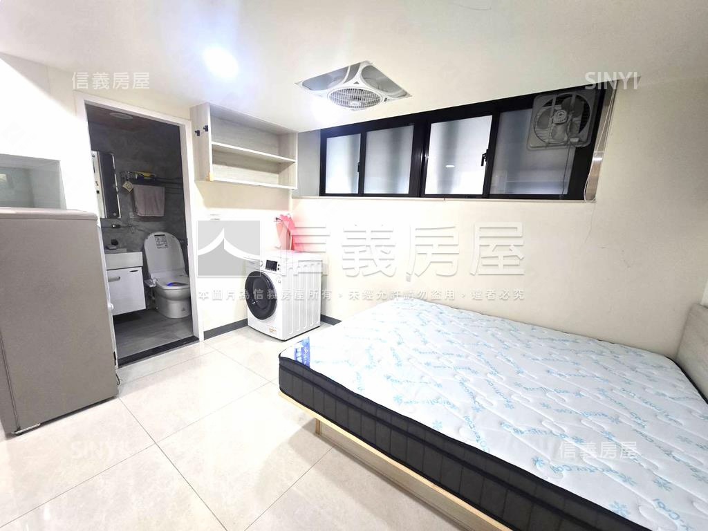 運動時代精美一樓車位房屋室內格局與周邊環境