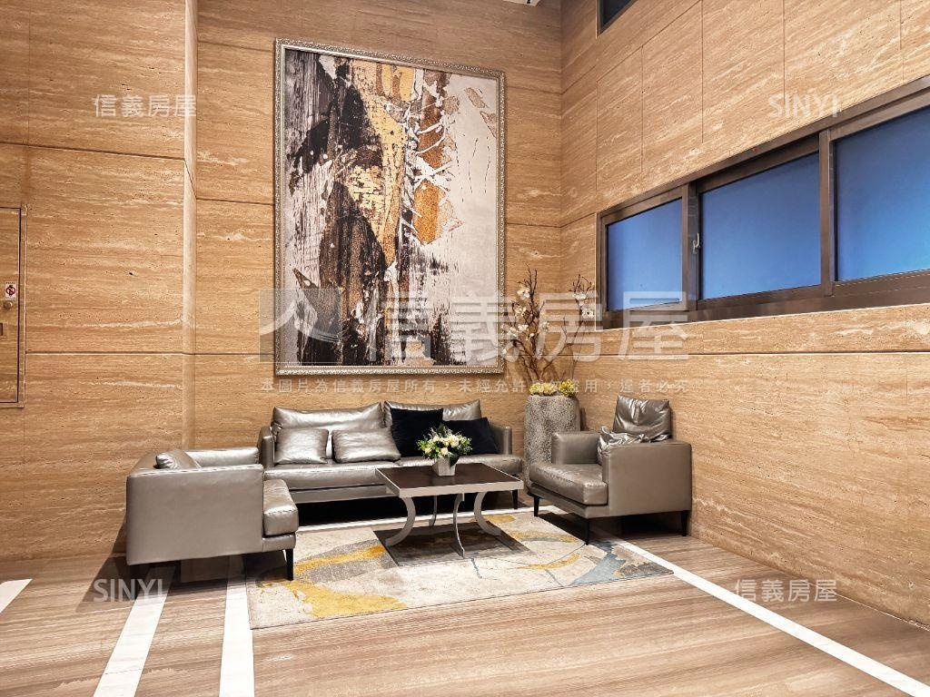 運動時代精美一樓車位房屋室內格局與周邊環境