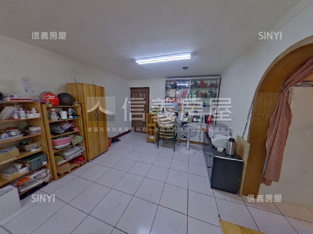 陽光國宅高樓採光大三房房屋室內格局與周邊環境