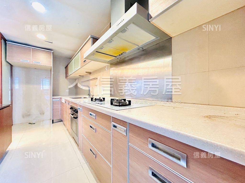 西華經典獨棟管理名邸房屋室內格局與周邊環境