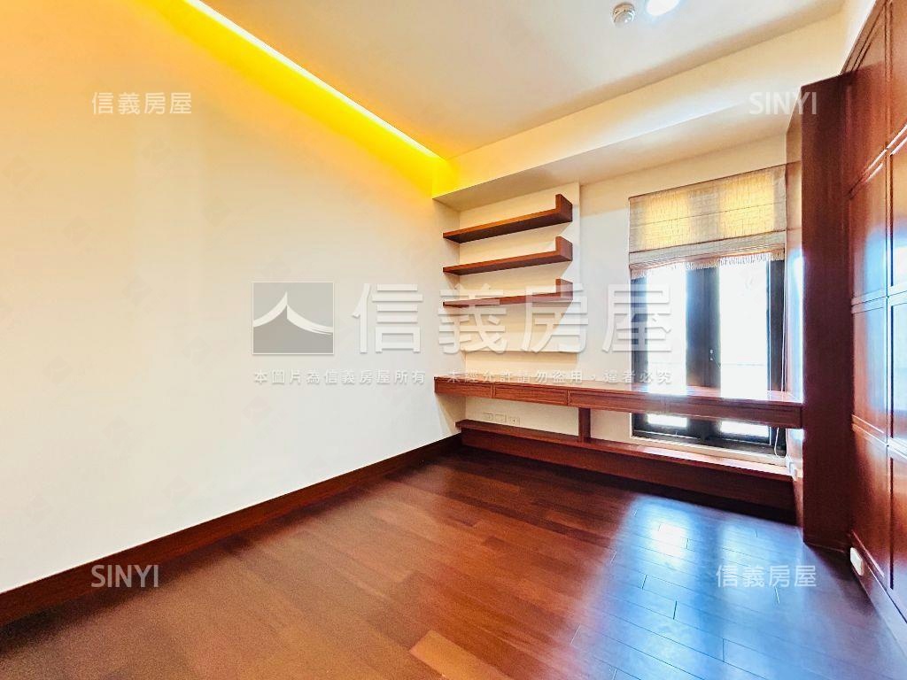 西華經典獨棟管理名邸房屋室內格局與周邊環境