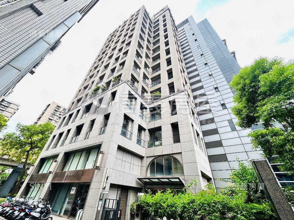 西華經典獨棟管理名邸房屋室內格局與周邊環境