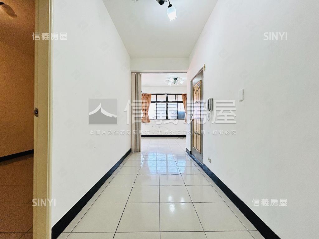 近捷運眺樹梢美寓房屋室內格局與周邊環境