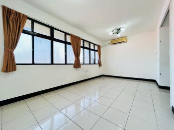 近捷運眺樹梢美寓