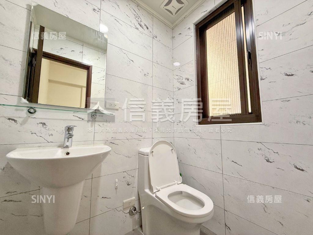 沙鹿合揚馥筑輕屋齡透天房屋室內格局與周邊環境