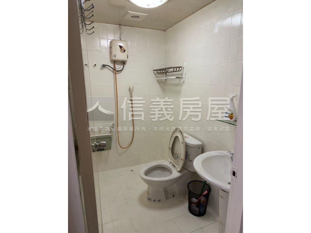 東海天廈收租金雞母房屋室內格局與周邊環境