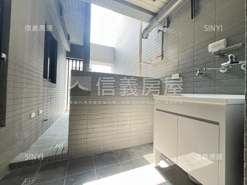 專任惠來栢悅花園３房平車房屋室內格局與周邊環境