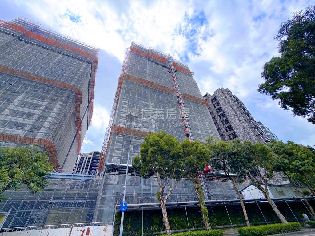ＣＬＡＳＳＹＨＯＭＥ三房房屋室內格局與周邊環境