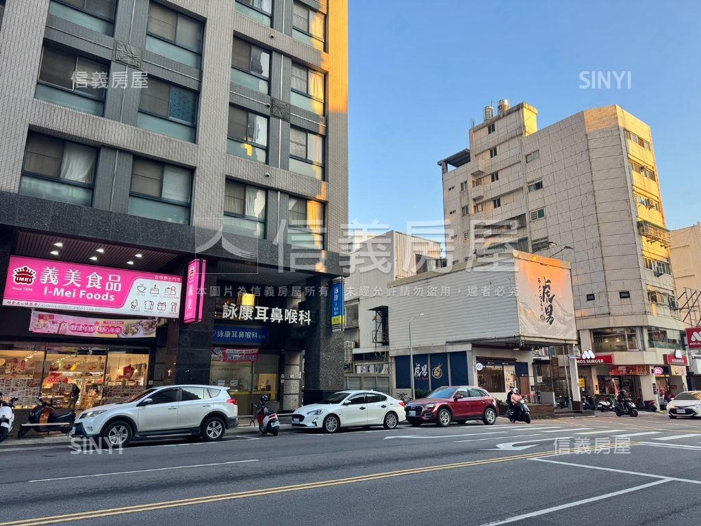 正！學士路稀有釋出金店面房屋室內格局與周邊環境