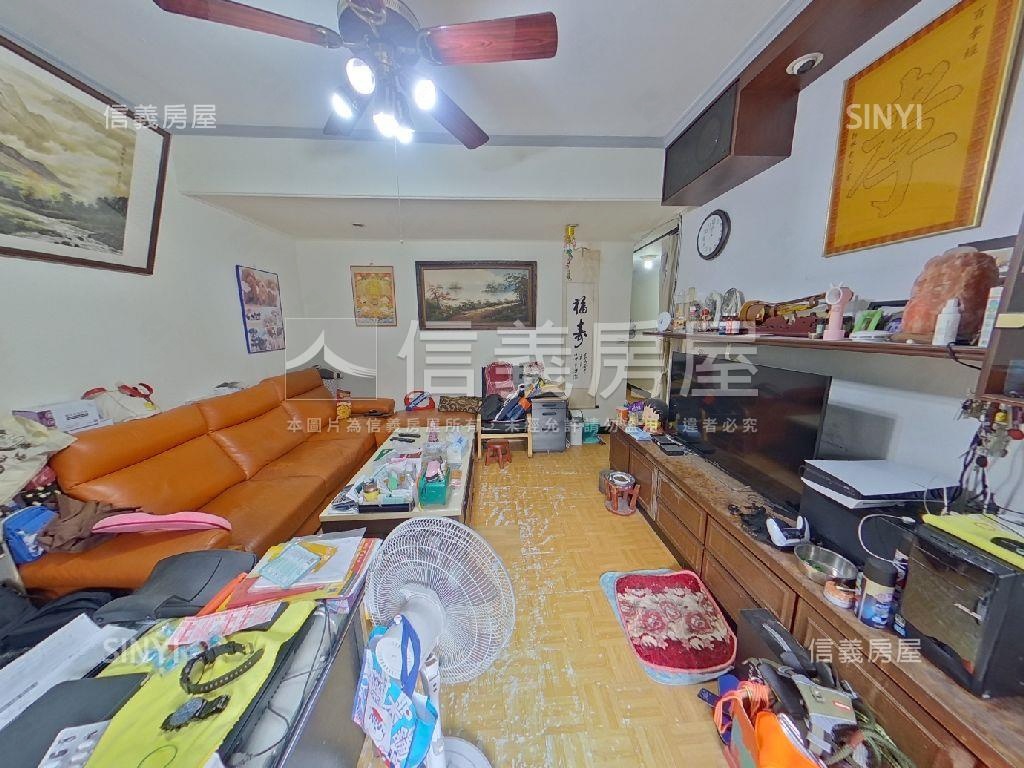 介壽稀有邊間公寓頂加房屋室內格局與周邊環境