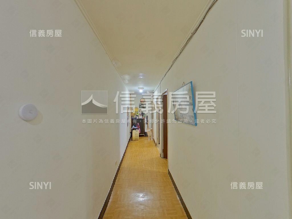 介壽稀有邊間公寓頂加房屋室內格局與周邊環境