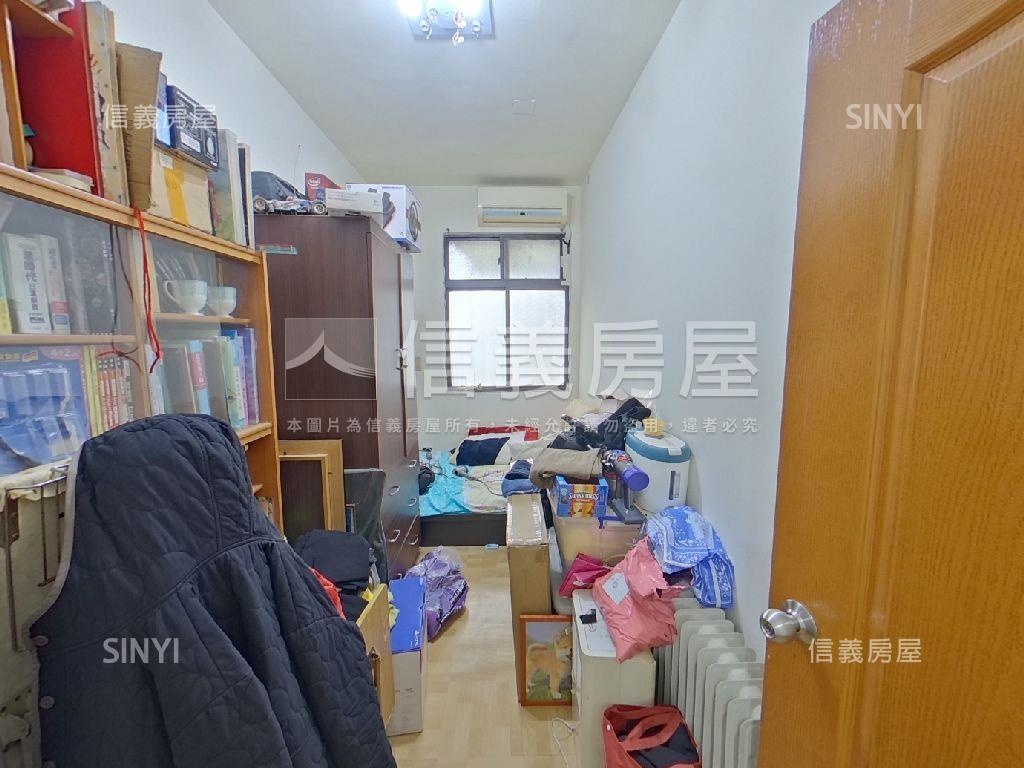 介壽稀有邊間公寓頂加房屋室內格局與周邊環境