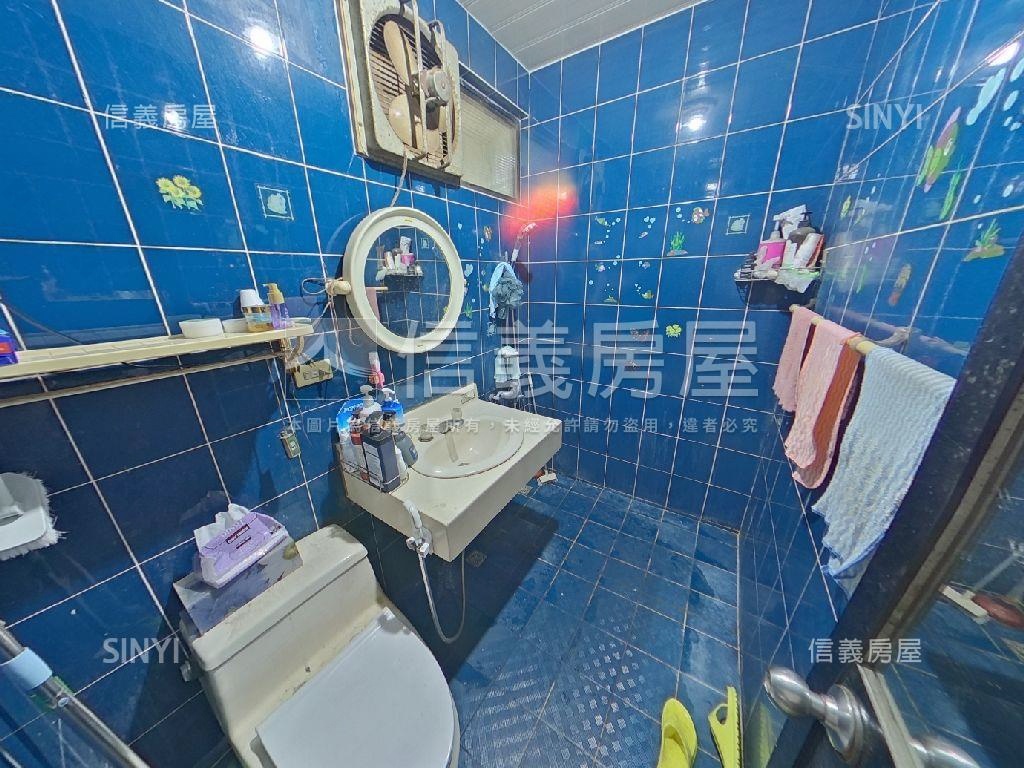 介壽稀有邊間公寓頂加房屋室內格局與周邊環境