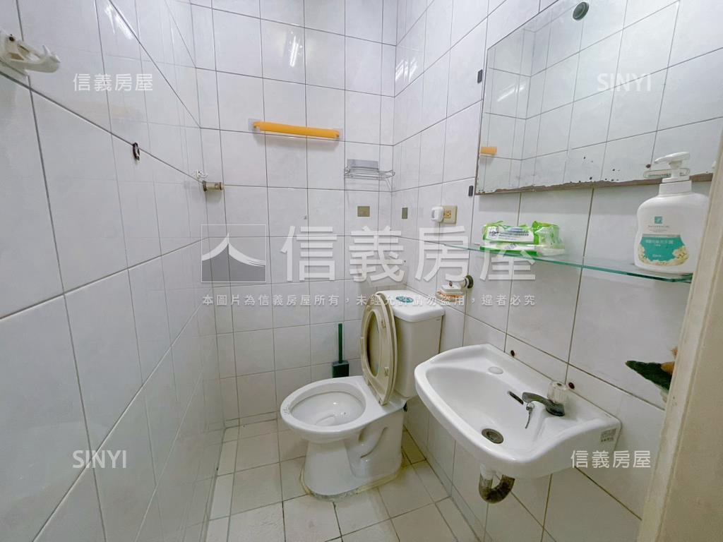 永康文化路１＋２樓店房屋室內格局與周邊環境