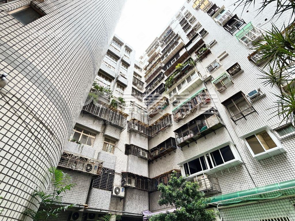 內湖捷運｜明亮典雅大戶房屋室內格局與周邊環境