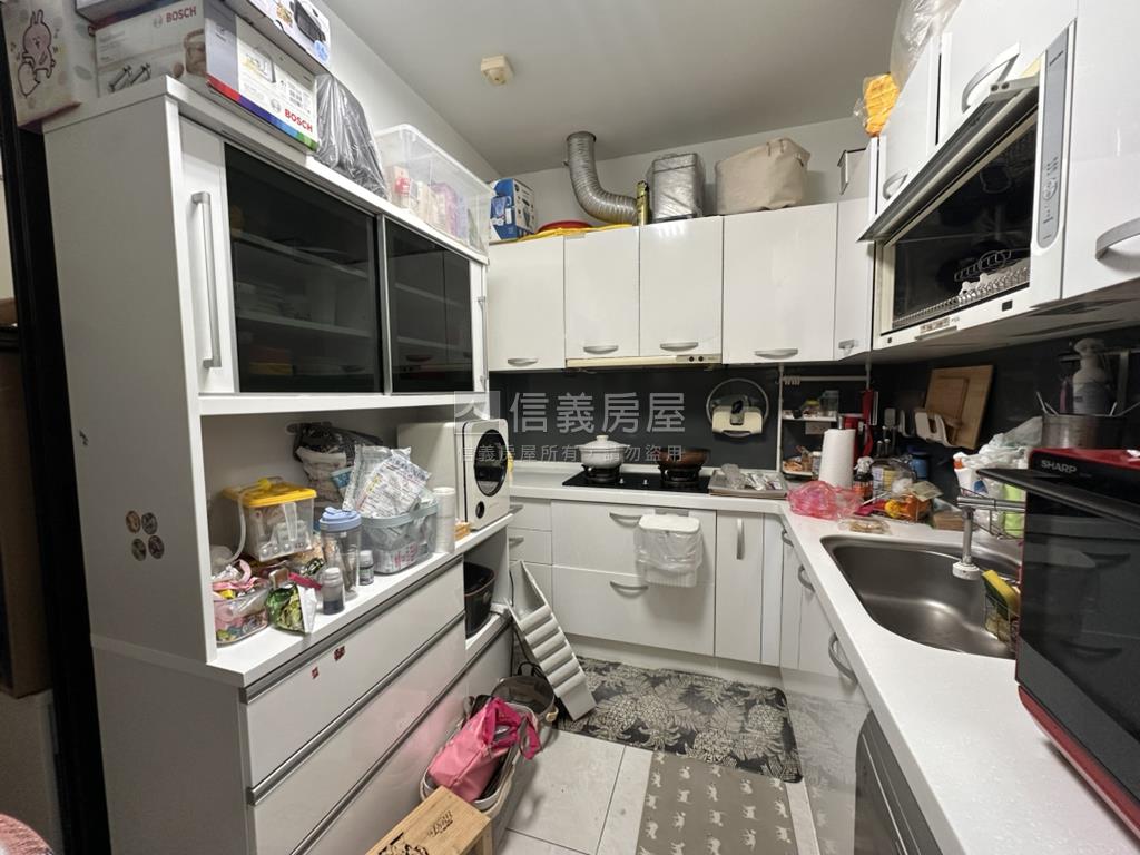 海環街輕屋齡車墅房屋室內格局與周邊環境