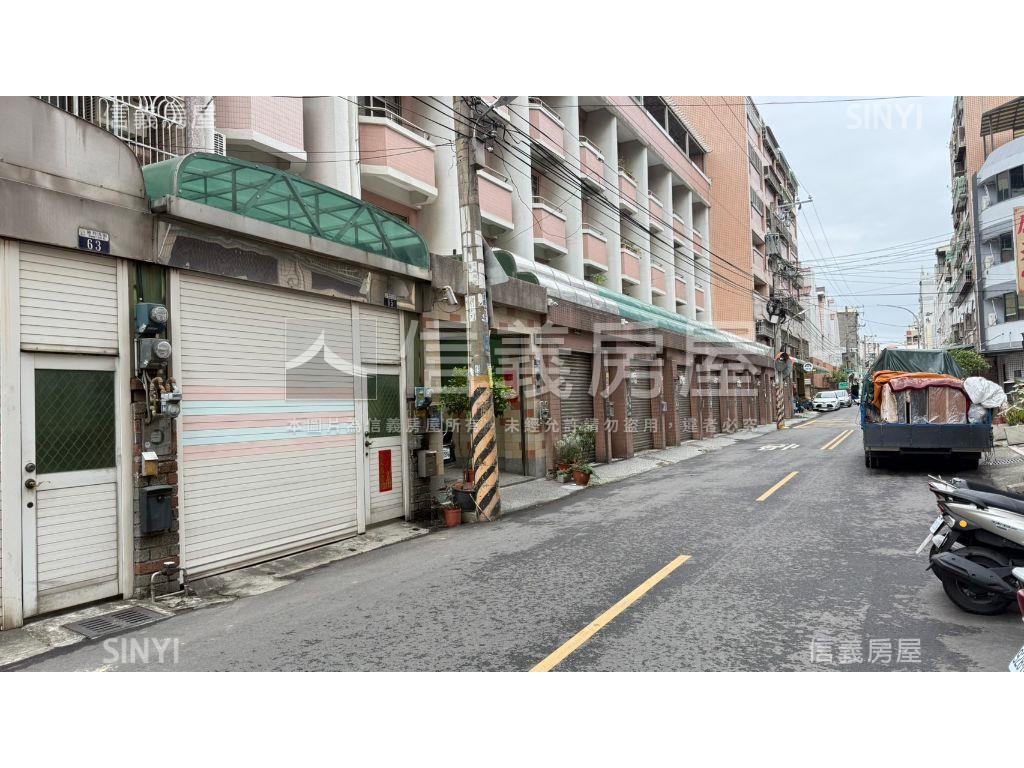 潭子重新整理三房華廈房屋室內格局與周邊環境