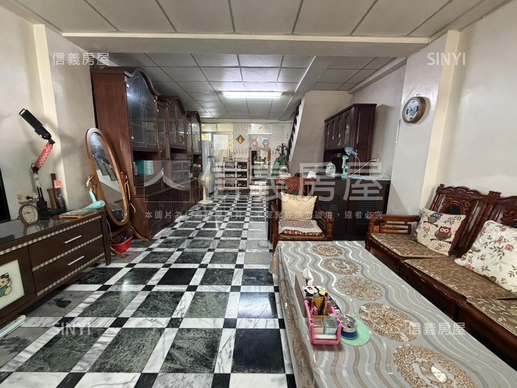 中西區信義街老宅房屋室內格局與周邊環境
