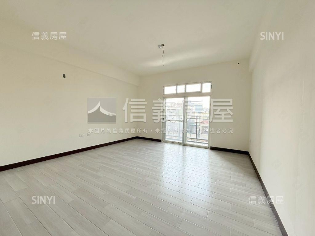 近Ａ２２捷運中央西路透天房屋室內格局與周邊環境