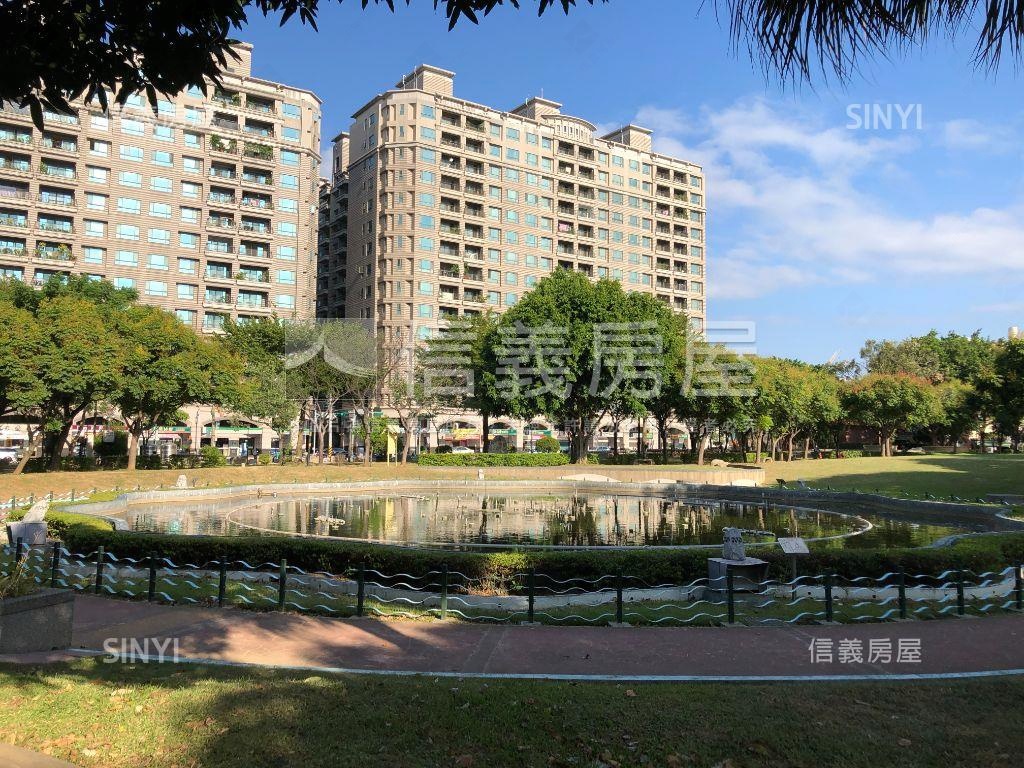 近Ａ２２捷運中央西路透天房屋室內格局與周邊環境