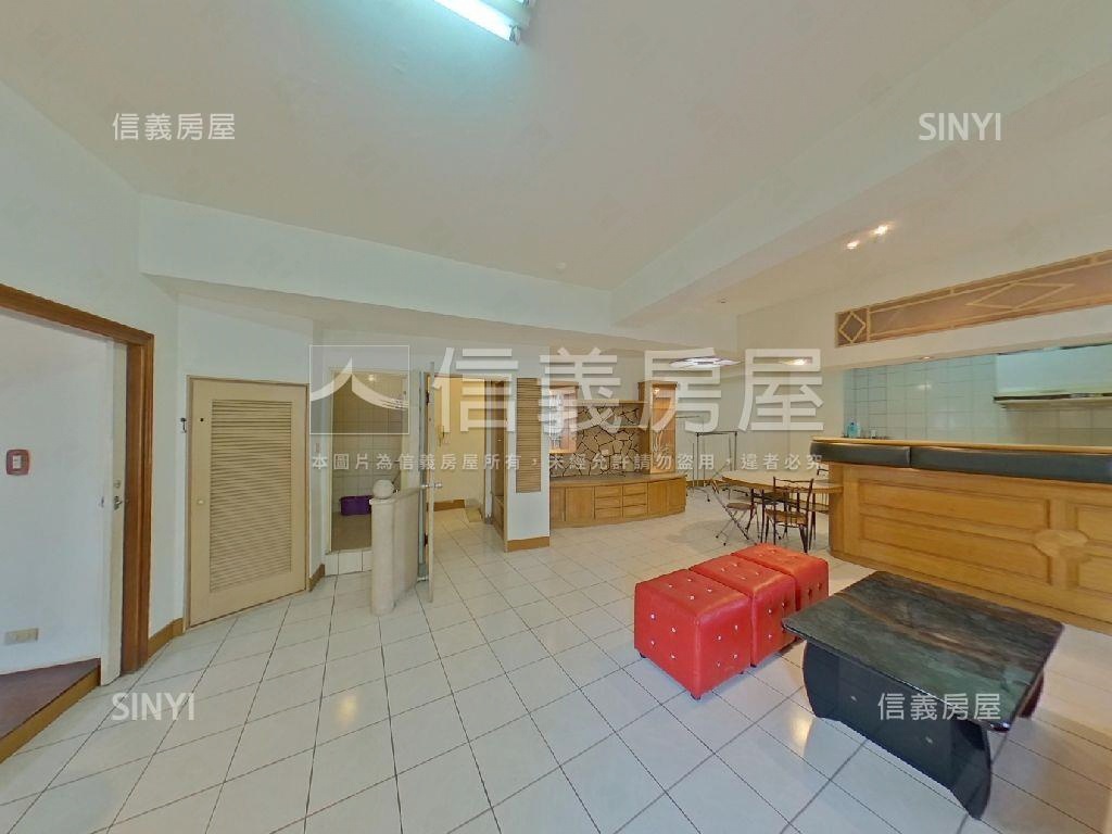 信義三角窗顯眼店面房屋室內格局與周邊環境