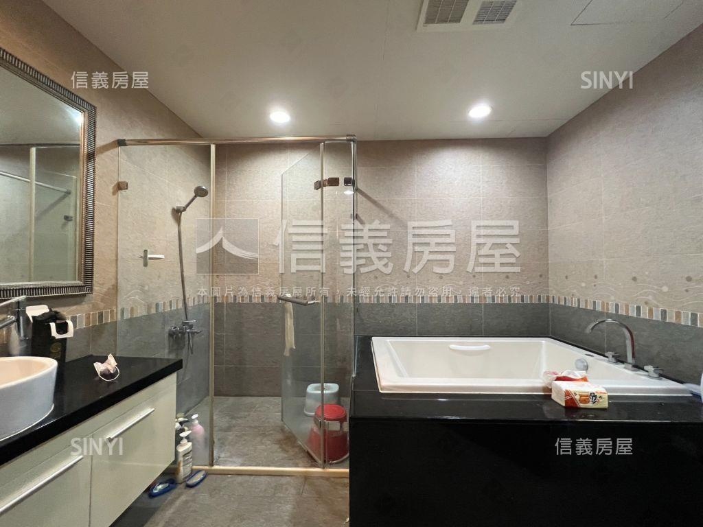 稀有自地自建獨棟美透天厝房屋室內格局與周邊環境
