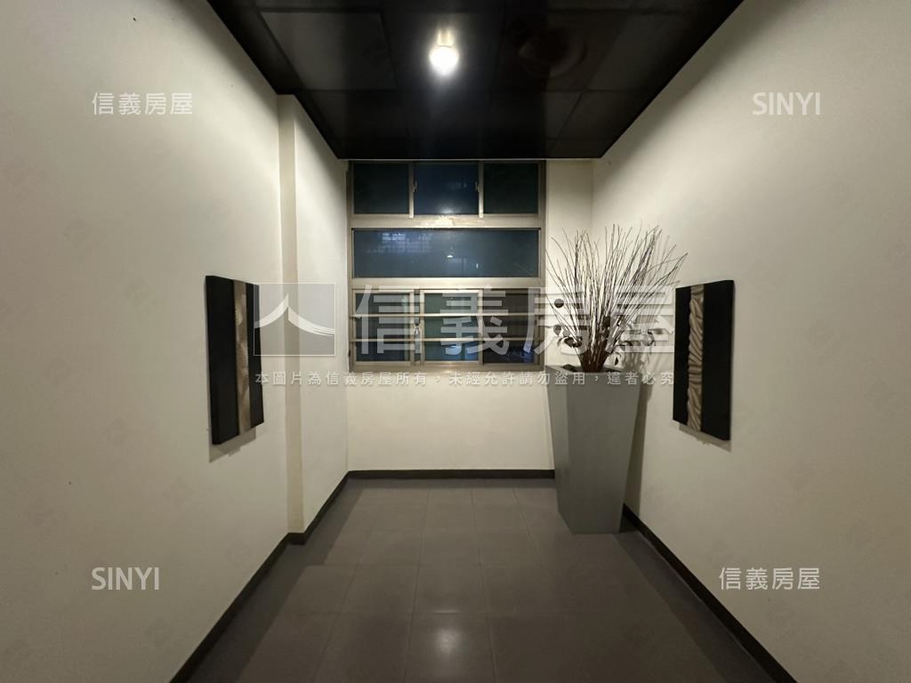 文藻菁英會館收租套房房屋室內格局與周邊環境