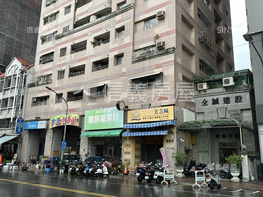 文藻菁英會館收租套房房屋室內格局與周邊環境