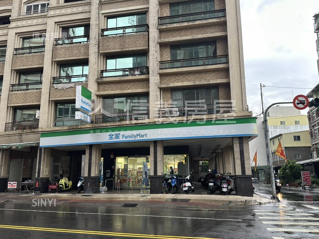 文藻菁英會館收租套房房屋室內格局與周邊環境