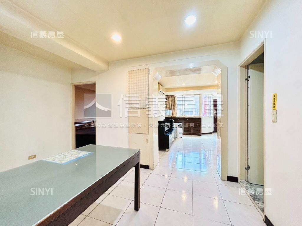 中山區捷運附近電梯三房房屋室內格局與周邊環境