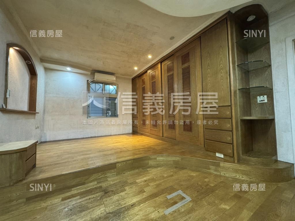 中和優質美寓一樓房屋室內格局與周邊環境