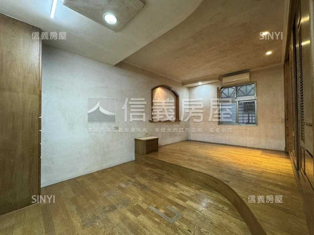 中和優質美寓一樓房屋室內格局與周邊環境