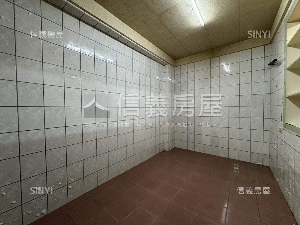 中和優質美寓一樓房屋室內格局與周邊環境