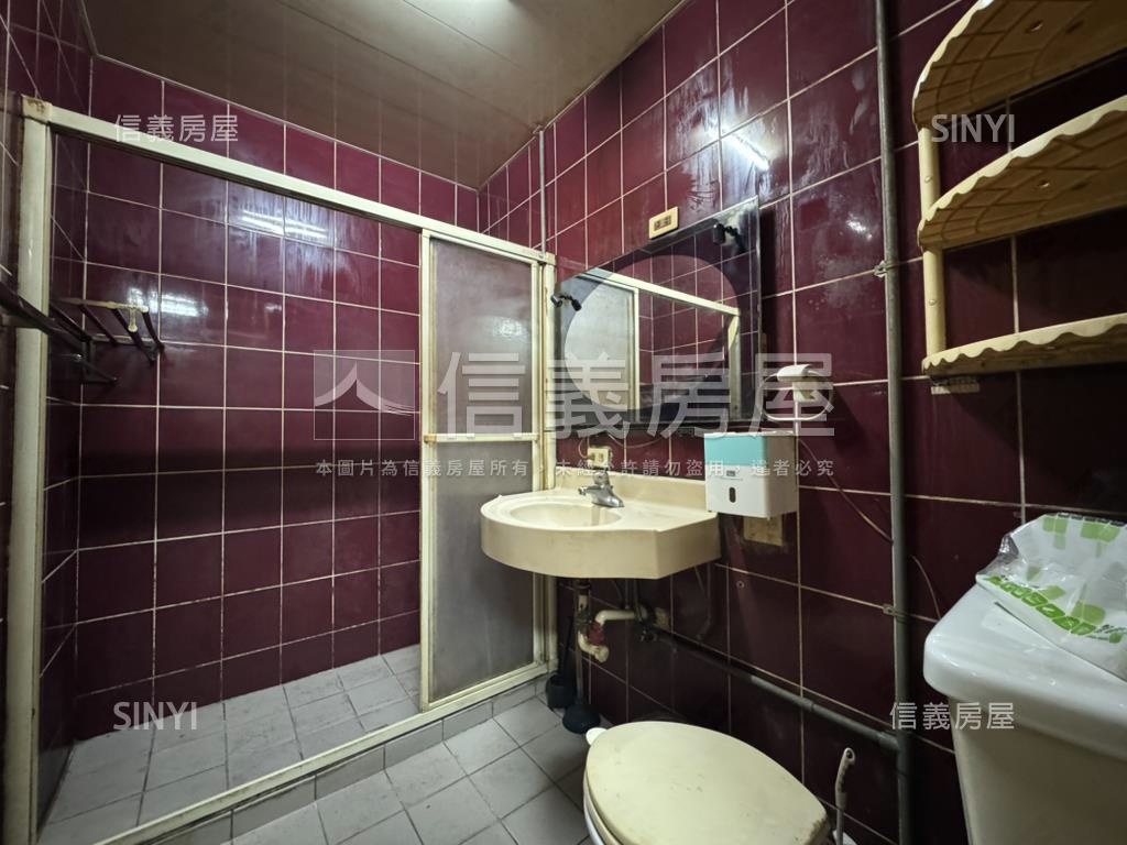 中和優質美寓一樓房屋室內格局與周邊環境