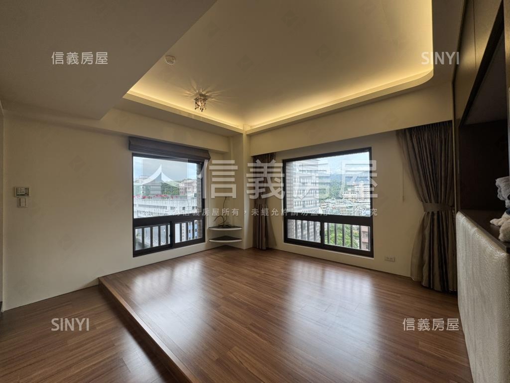 瓏山林藝術館明亮美屋房屋室內格局與周邊環境