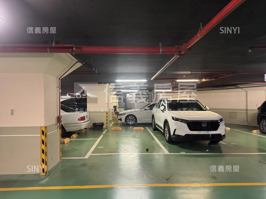 瓏山林藝術館明亮美屋房屋室內格局與周邊環境