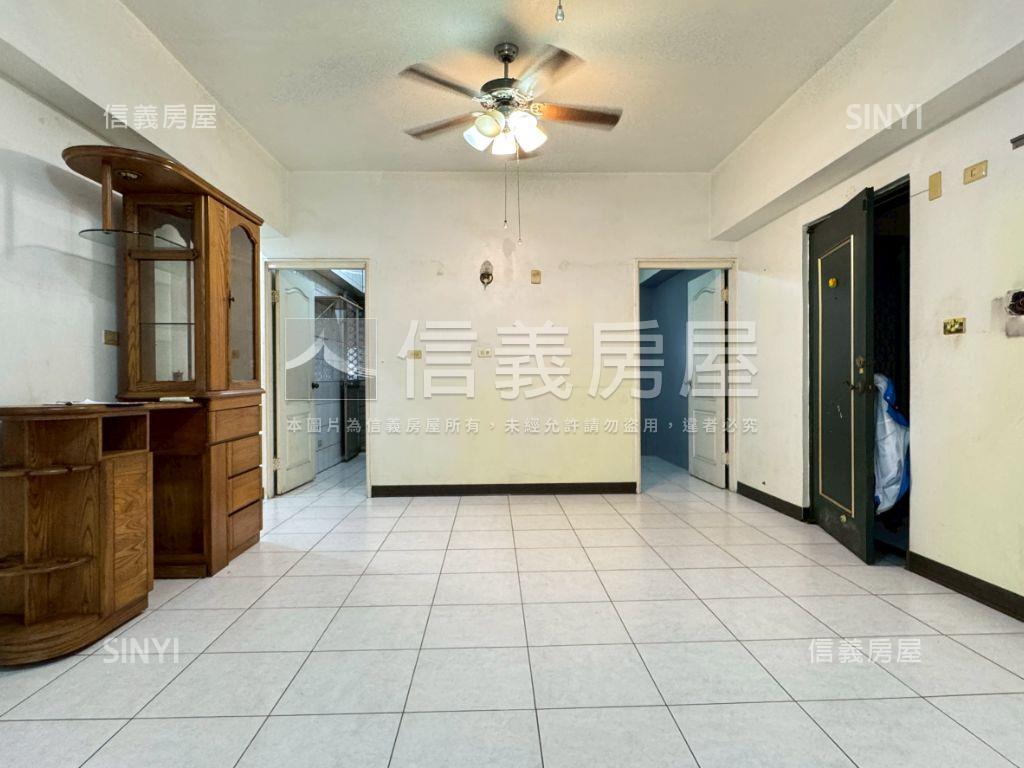 復國商圈方正格局高樓三房房屋室內格局與周邊環境