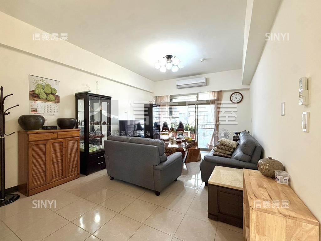 僑愛國宅★美裝潢四房車位房屋室內格局與周邊環境