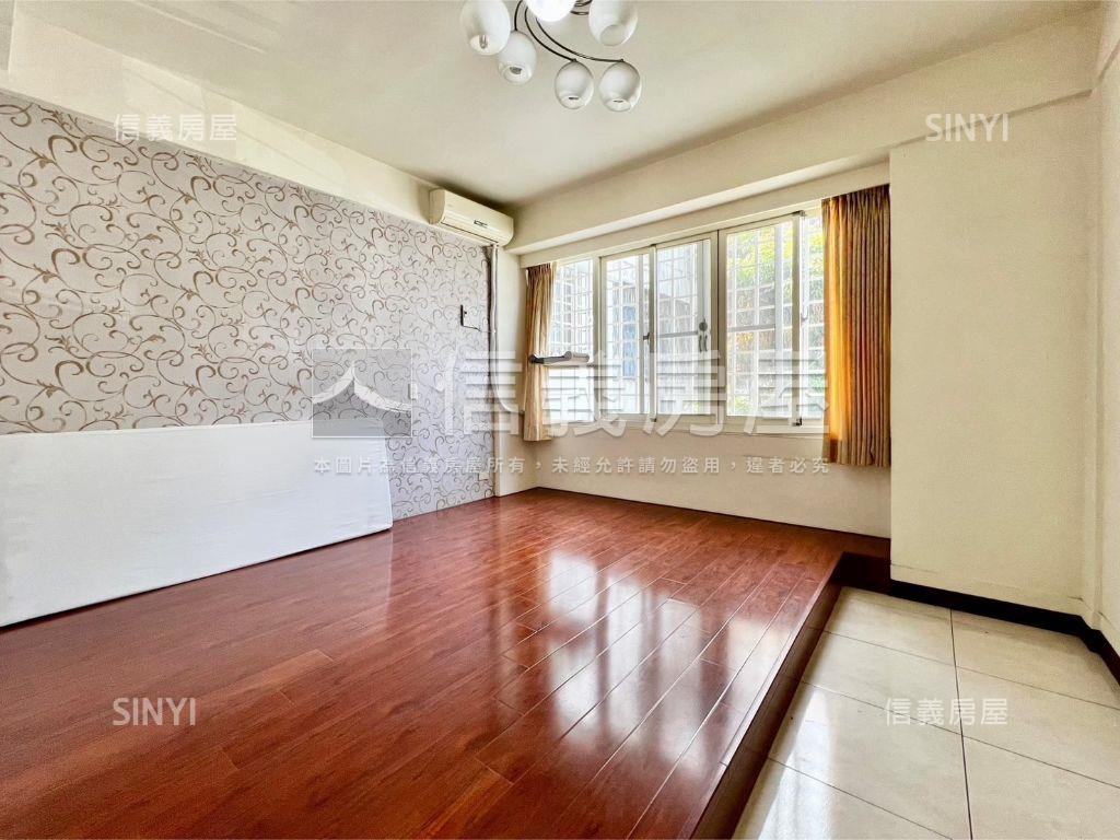 西區近美術館透天誠意出售房屋室內格局與周邊環境