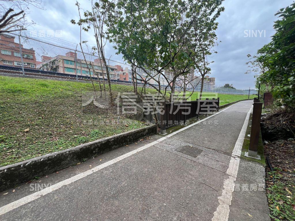 民權一街稀有土地房屋室內格局與周邊環境