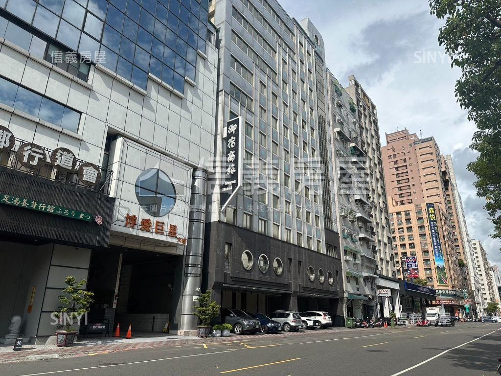 凹子底瑞豐夜市三角窗房屋室內格局與周邊環境