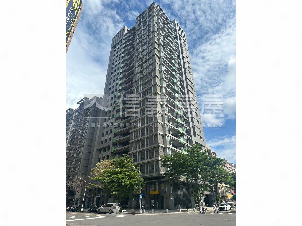 凹子底瑞豐夜市三角窗房屋室內格局與周邊環境