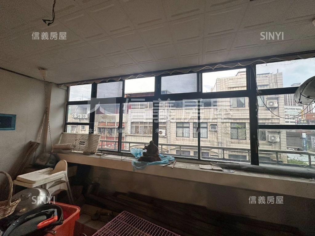 近中正路傳家透店房屋室內格局與周邊環境