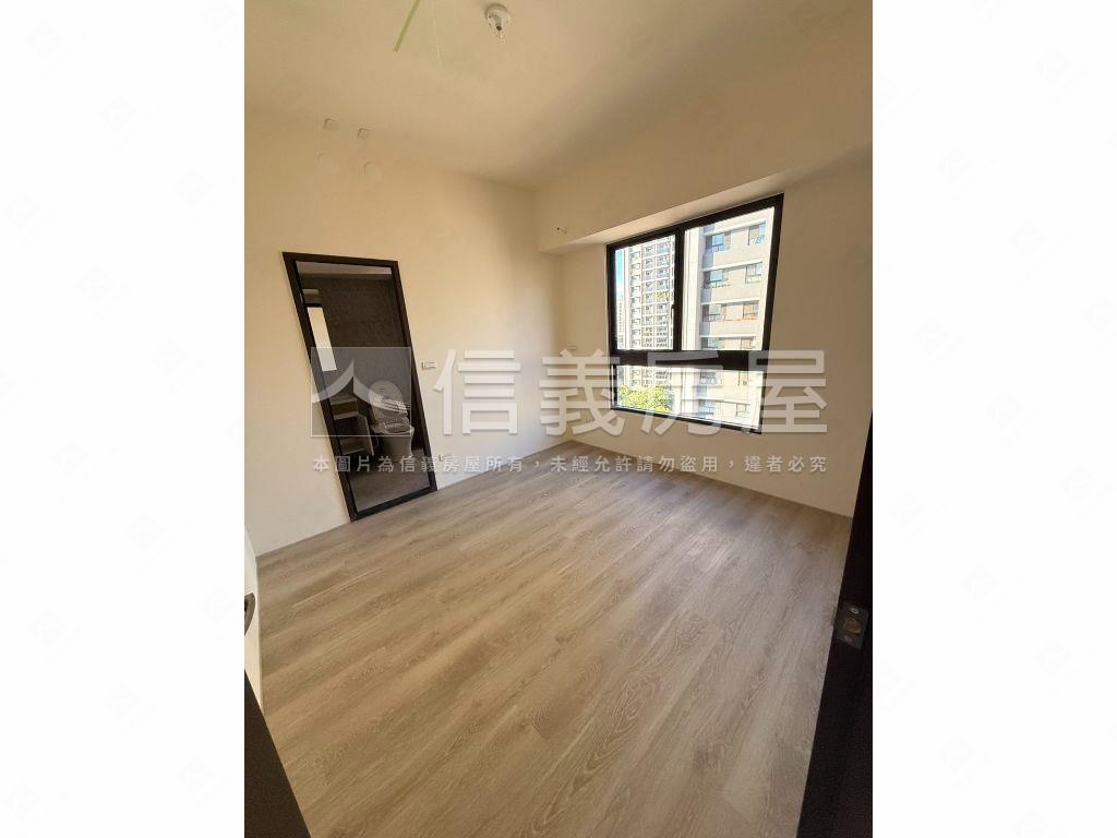 御閑之森中樓層兩房雙衛房屋室內格局與周邊環境