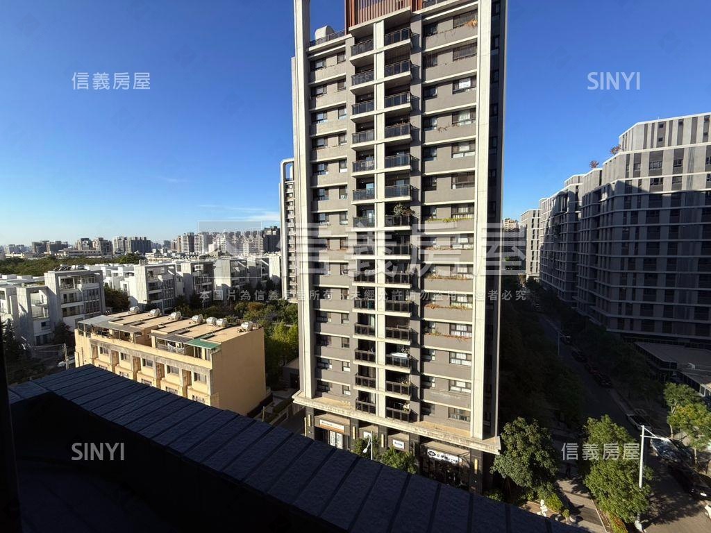 御閑之森中樓層兩房雙衛房屋室內格局與周邊環境