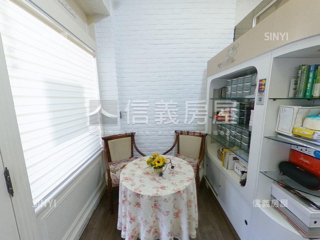 近全聯邊間大空間美透店房屋室內格局與周邊環境